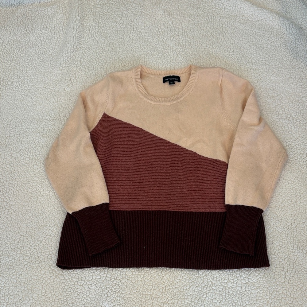 Elegant Colorblock Crew Neck Sweater